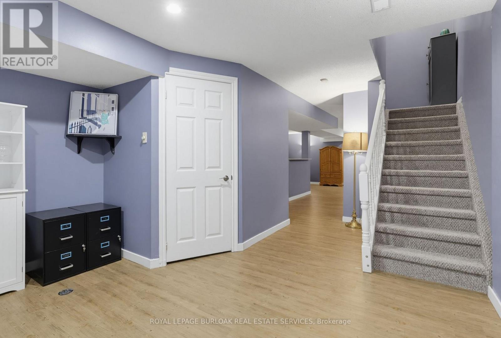46 CHELSEA CRESCENT - 25