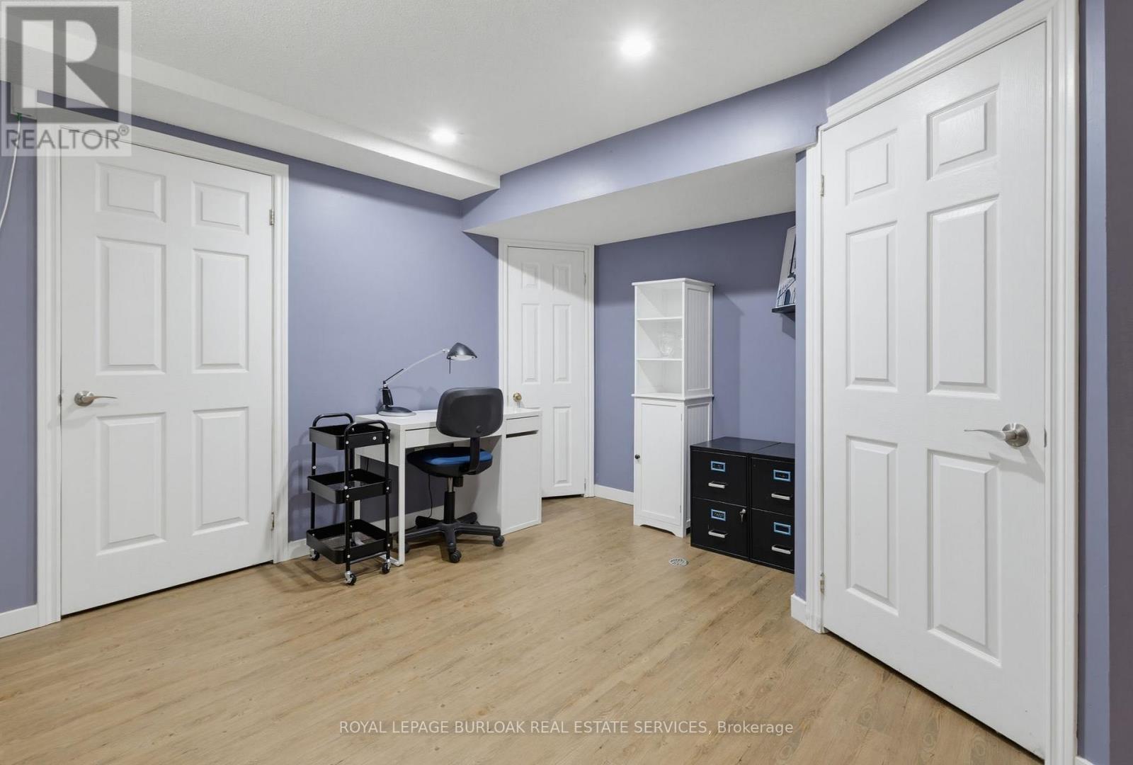 46 CHELSEA CRESCENT - 26