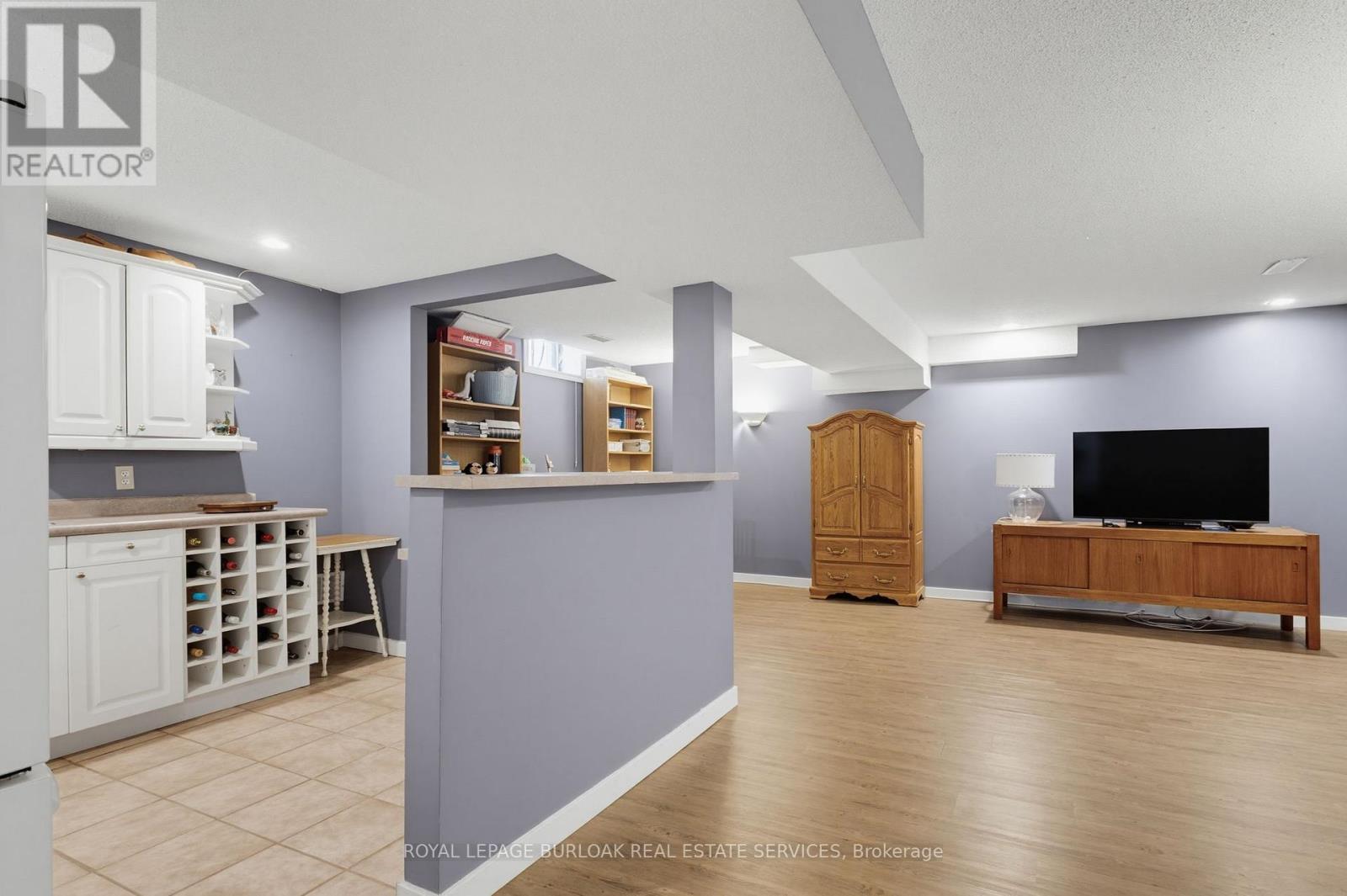 46 CHELSEA CRESCENT - 27