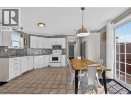 Kitchen - 101 Nepisiguit, Dieppe, NB E1A7N1 Photo 6