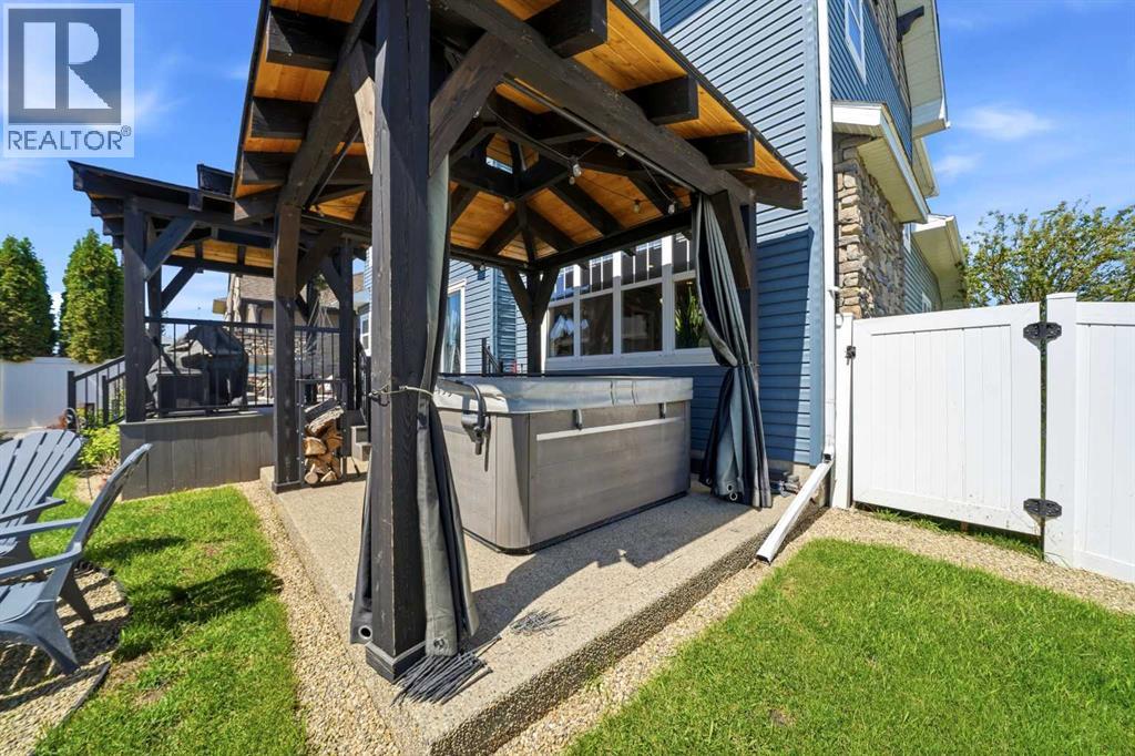 4002 45 Avenue - Photo 38