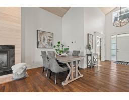 8557 Fripp Terrace, Mission, BC V2V6T3 Photo 6