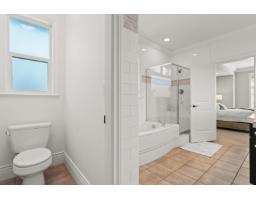 8557 Fripp Terrace, Mission, BC V2V6T3 Photo 17