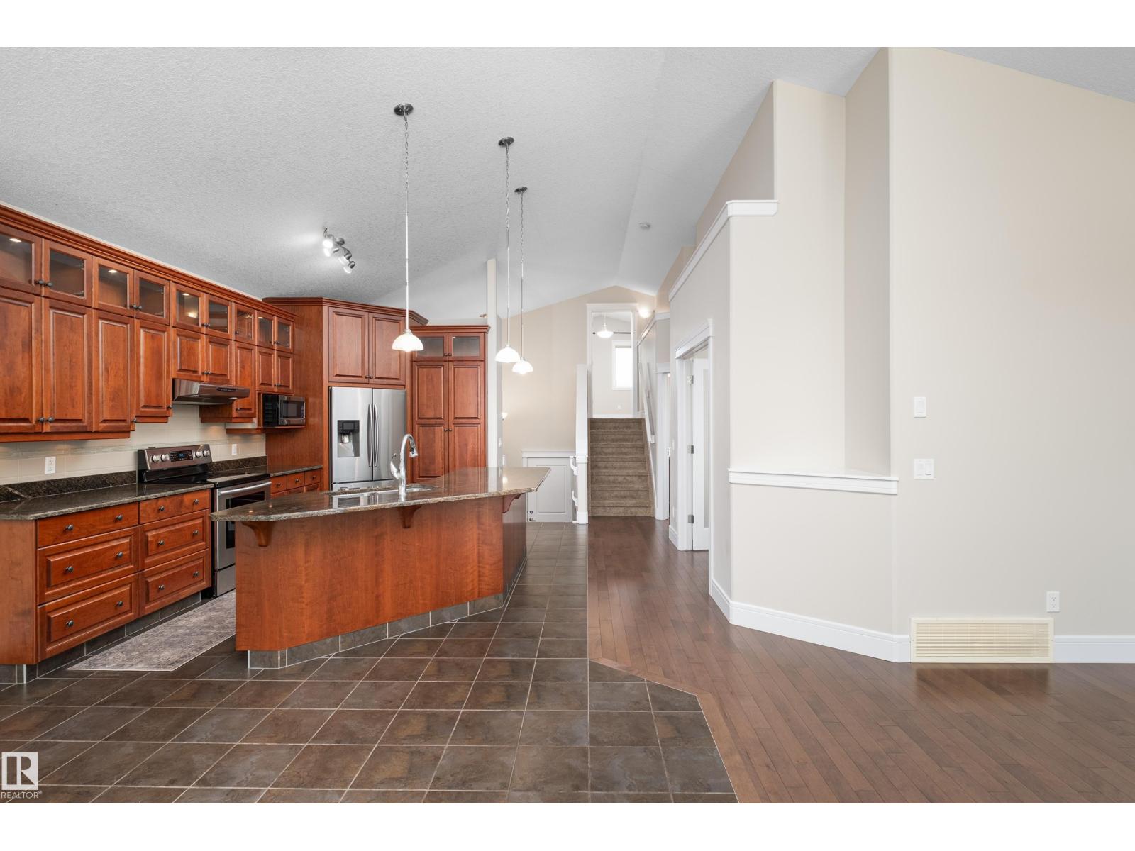65 Lakewood BV - Image 21