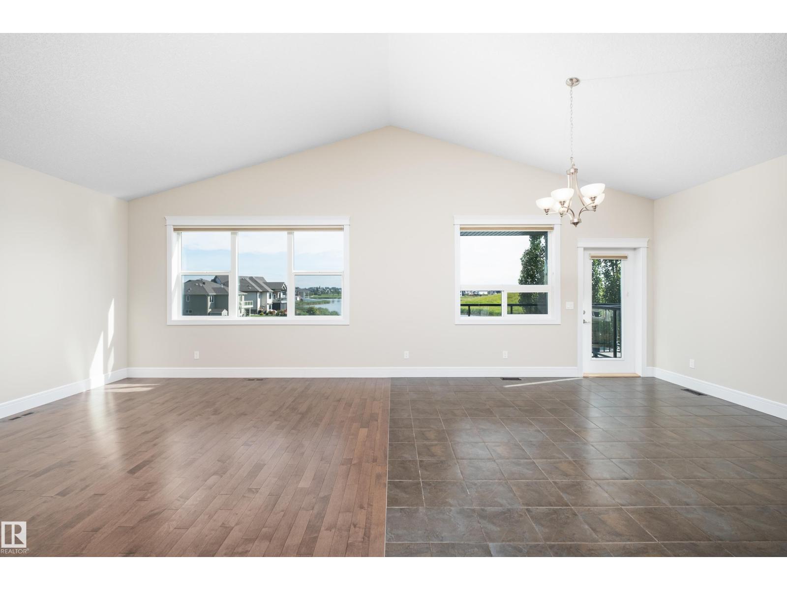 65 Lakewood BV - Image 24