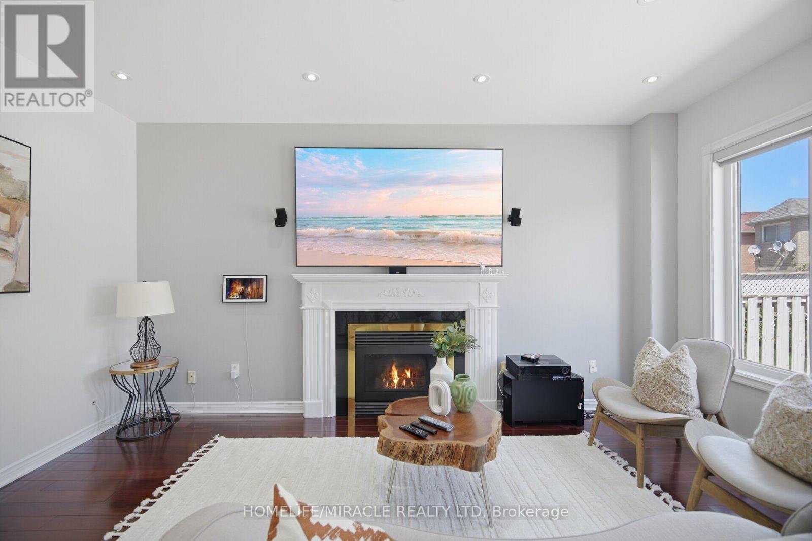 11 BARLEYFIELD ROAD - 13