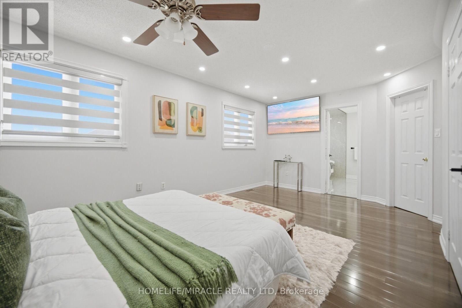 11 BARLEYFIELD ROAD - Image 24