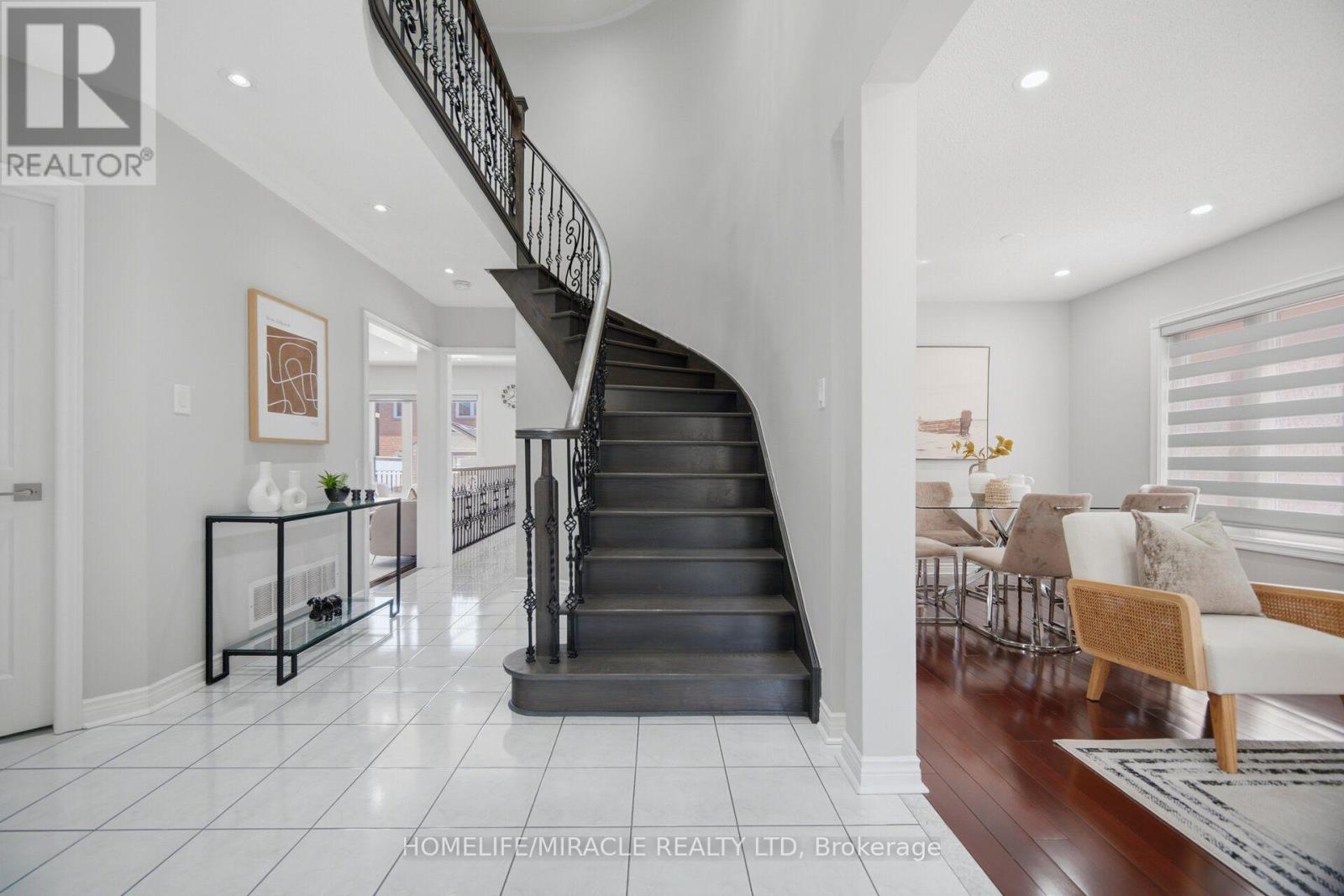 11 BARLEYFIELD ROAD - Image 18