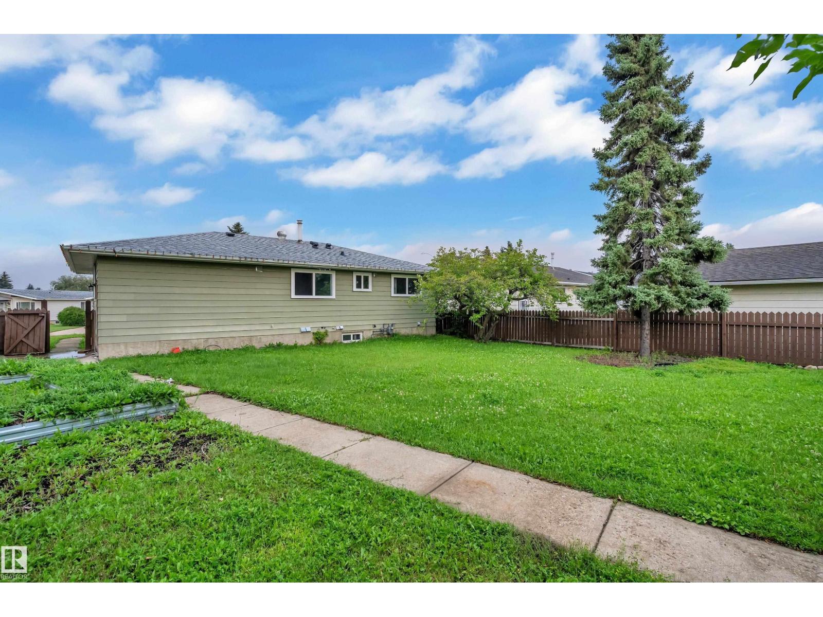 4320 74 ST NW - Image 38