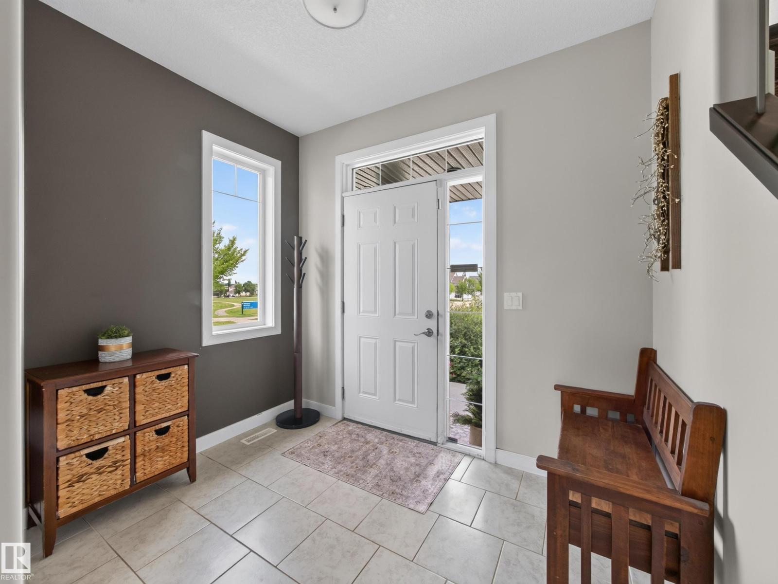 5718 42 ST - Image 13