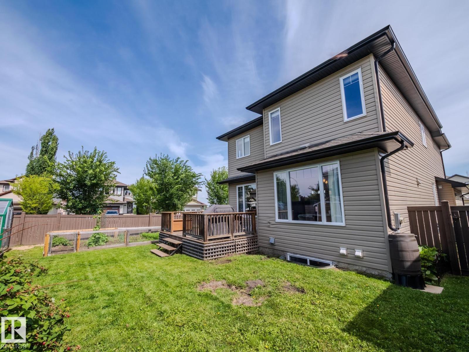 5718 42 ST - Image 40
