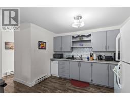 54 Nash Crescent thumbnail 3