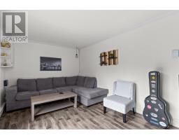 54 Nash Crescent thumbnail 9
