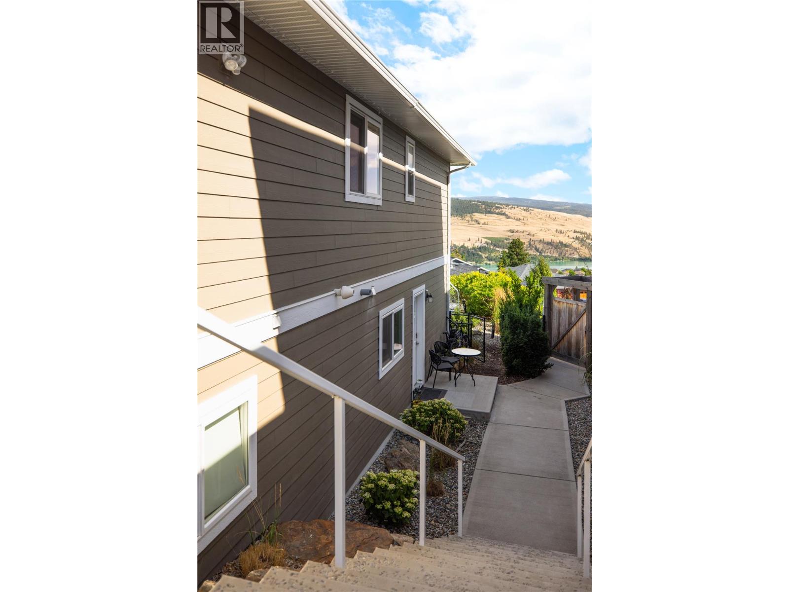  13411 Apex Lane, Lake Country