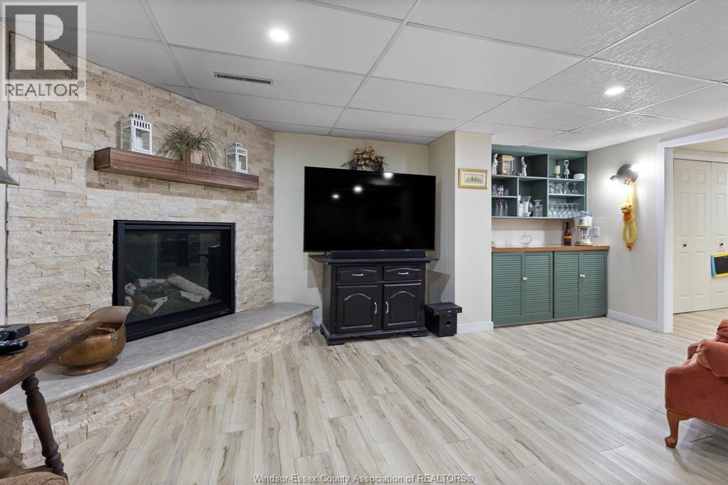 3495 EVERTS AVENUE - 23
