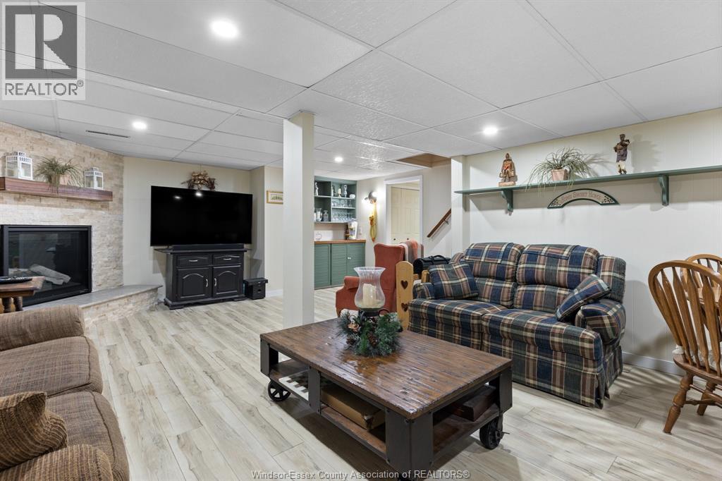 3495 EVERTS AVENUE - Image 24