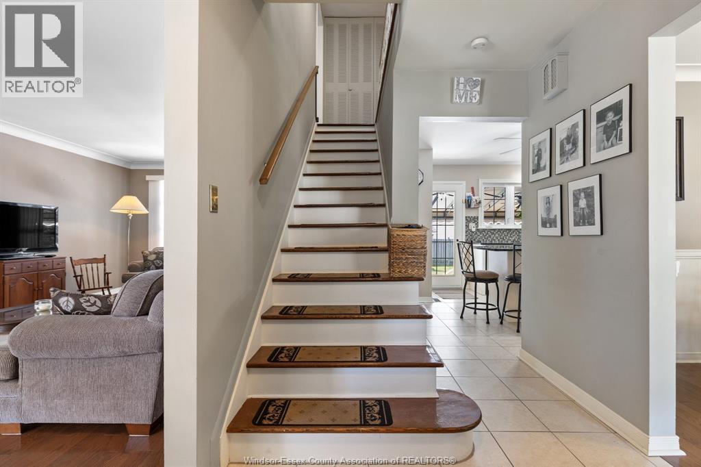 3495 EVERTS AVENUE - 6