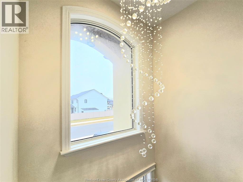 319 CHRISTINE AVENUE - 15