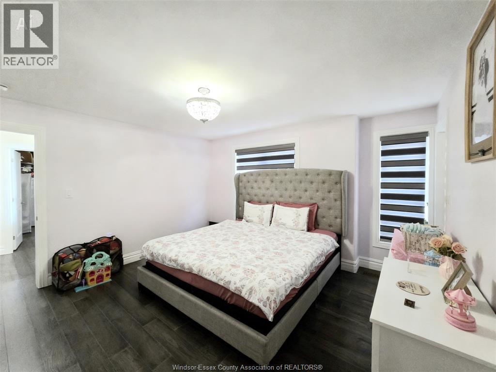 319 CHRISTINE AVENUE - 25