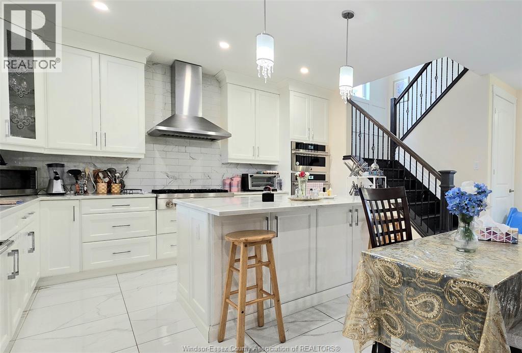 319 CHRISTINE AVENUE - 9