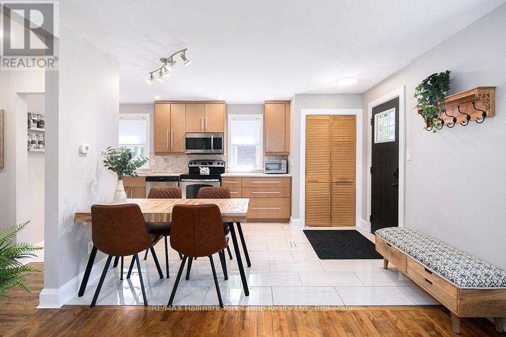 495 MAPLE STREET - 9