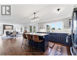 Kitchen - 176 Mcfarlin Drive, West Grey, ON N0G2L0 Photo 10