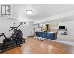 176 Mcfarlin Drive, West Grey, ON N0G2L0 Photo 32