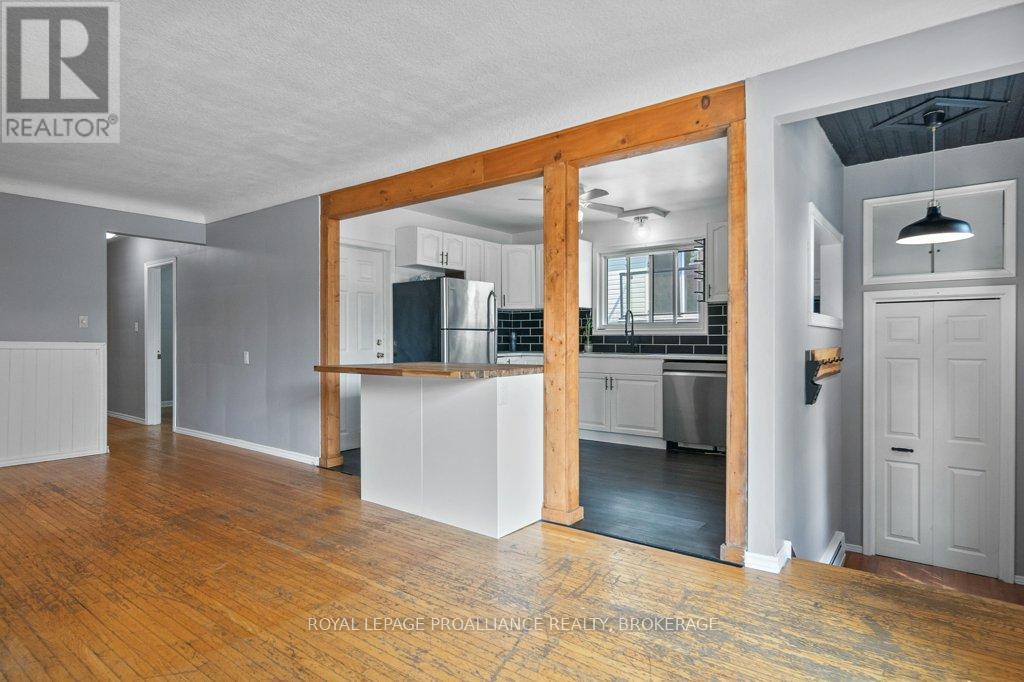 590 MACDONNELL STREET - Image 3