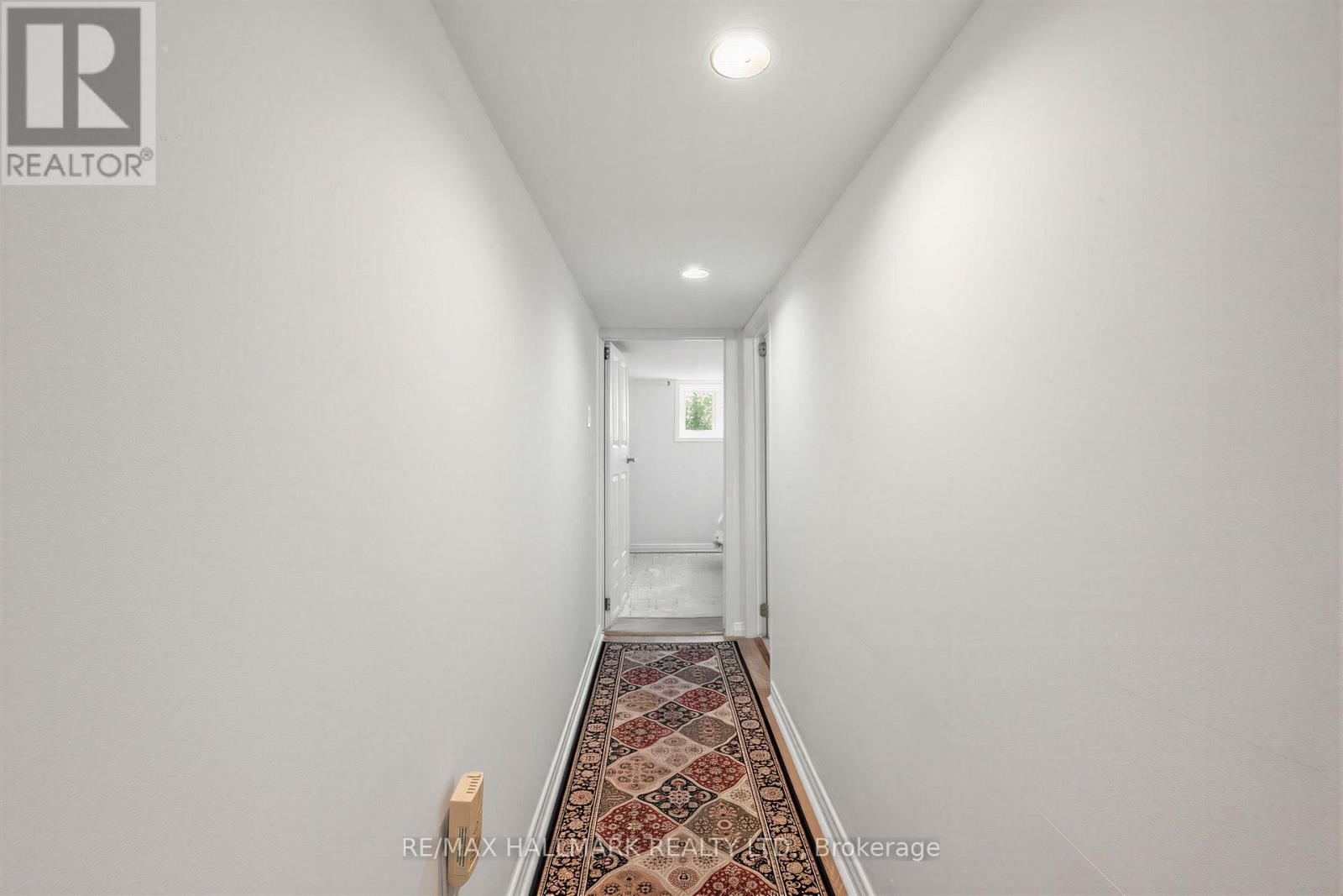 1216 VICTORIA PARK AVENUE - 25