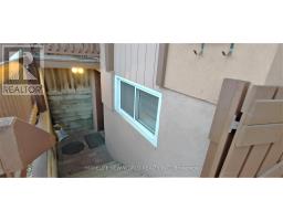 Bsmt - 158 Coxwell Avenue, Toronto, ON M4L3B2 Photo 12