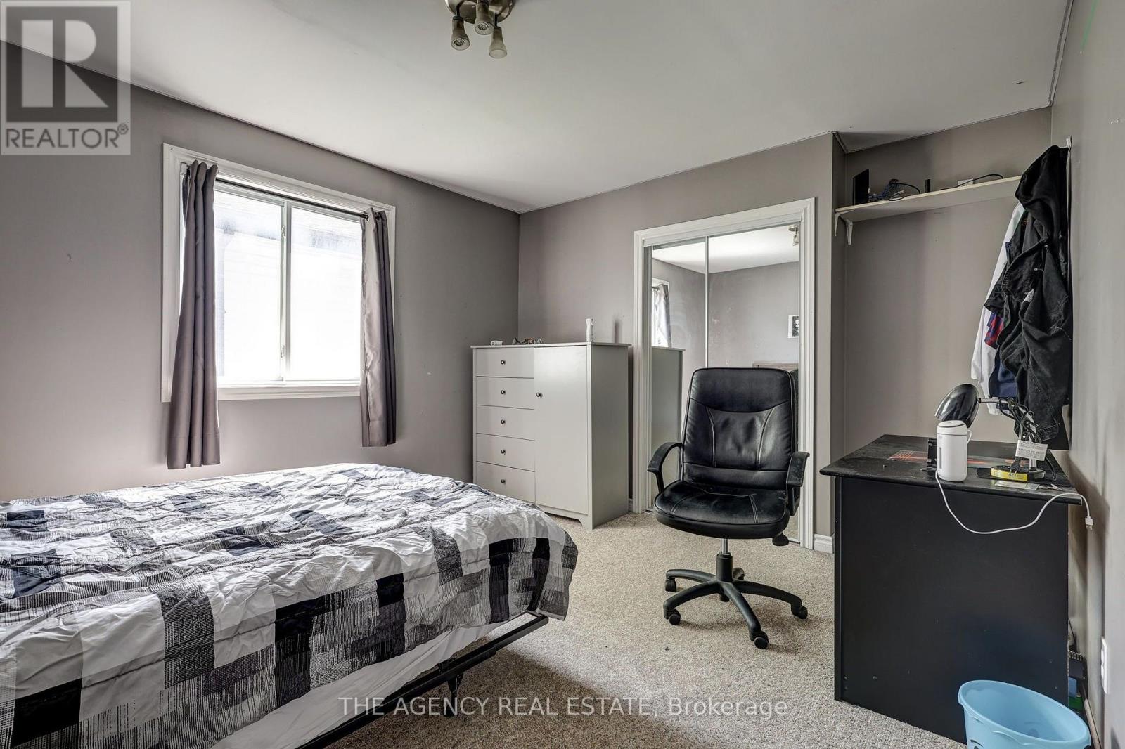 129 OXFORD STREET W - 42