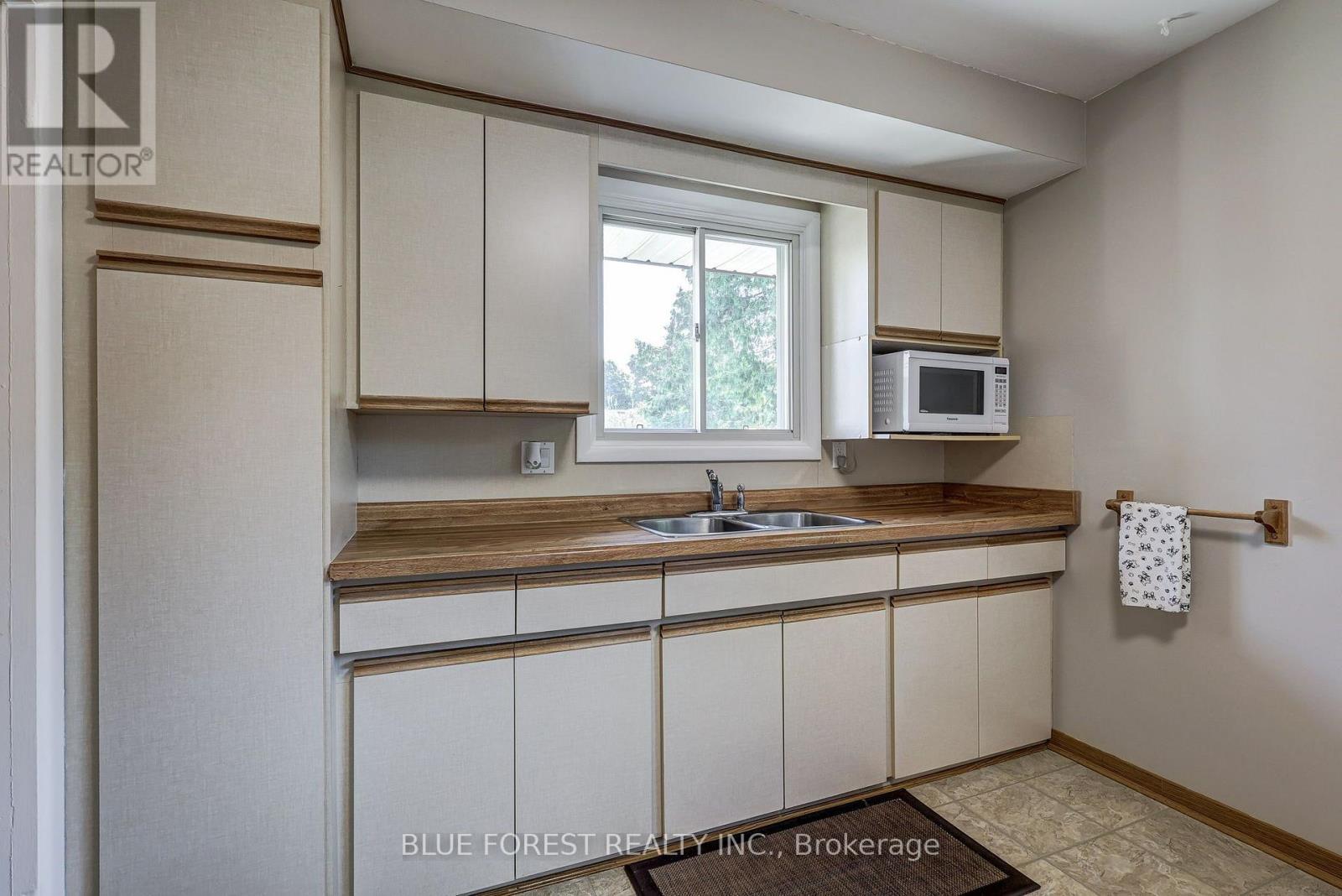 123 APONI CRESCENT - Image 18
