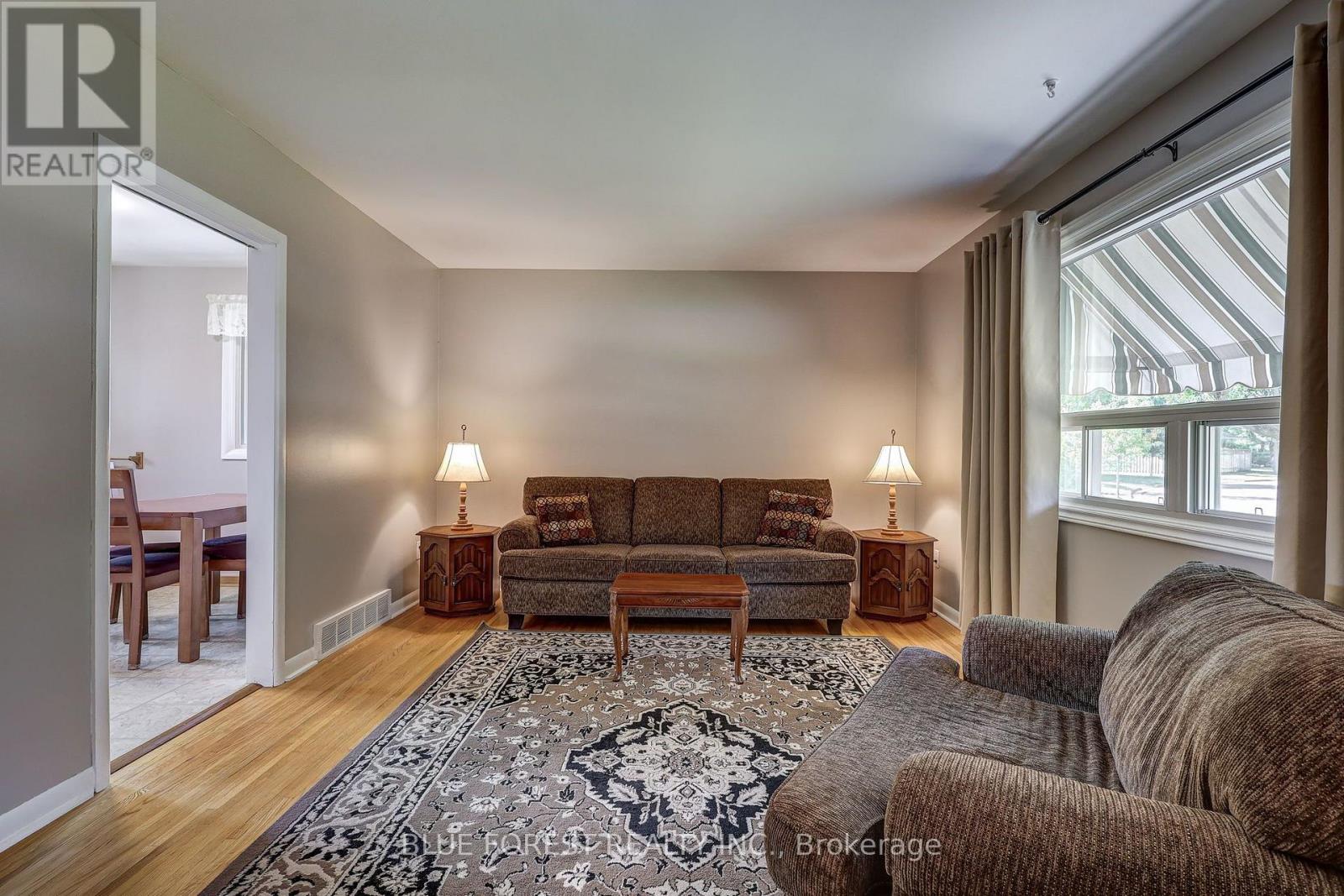 123 APONI CRESCENT - Image 6