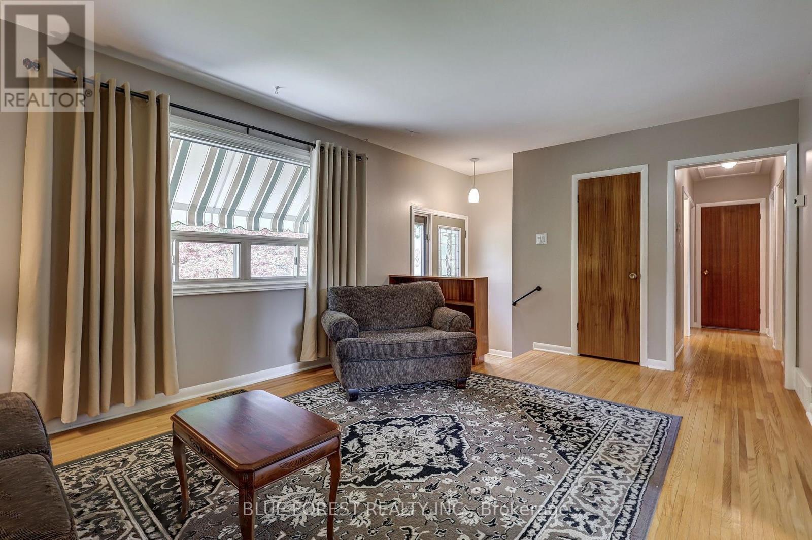 123 APONI CRESCENT - Image 8