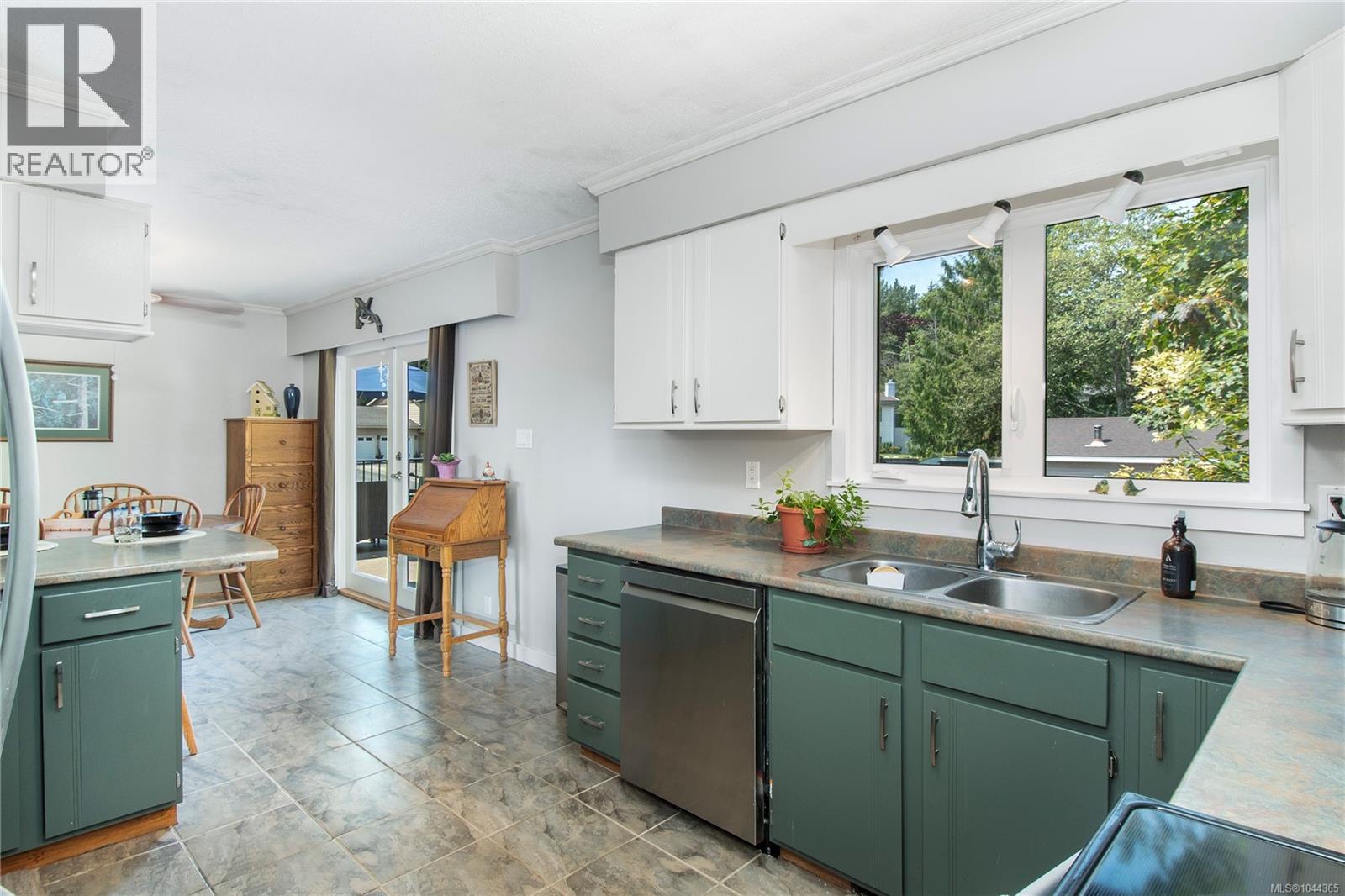 182 Crawford Rd - 13