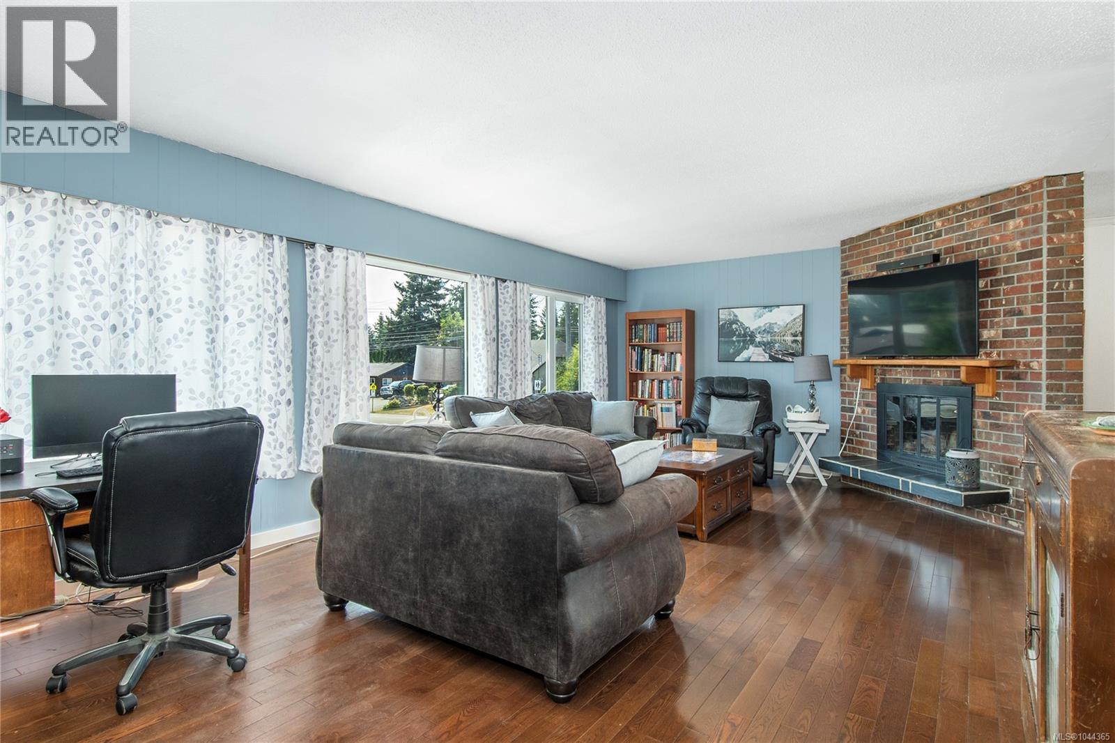 182 Crawford Rd - 4