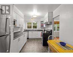 170 University Avenue thumbnail 10