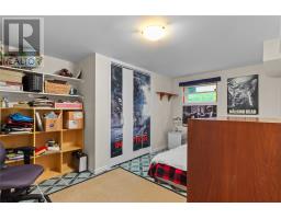170 University Avenue thumbnail 17