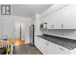 170 University Avenue thumbnail 8