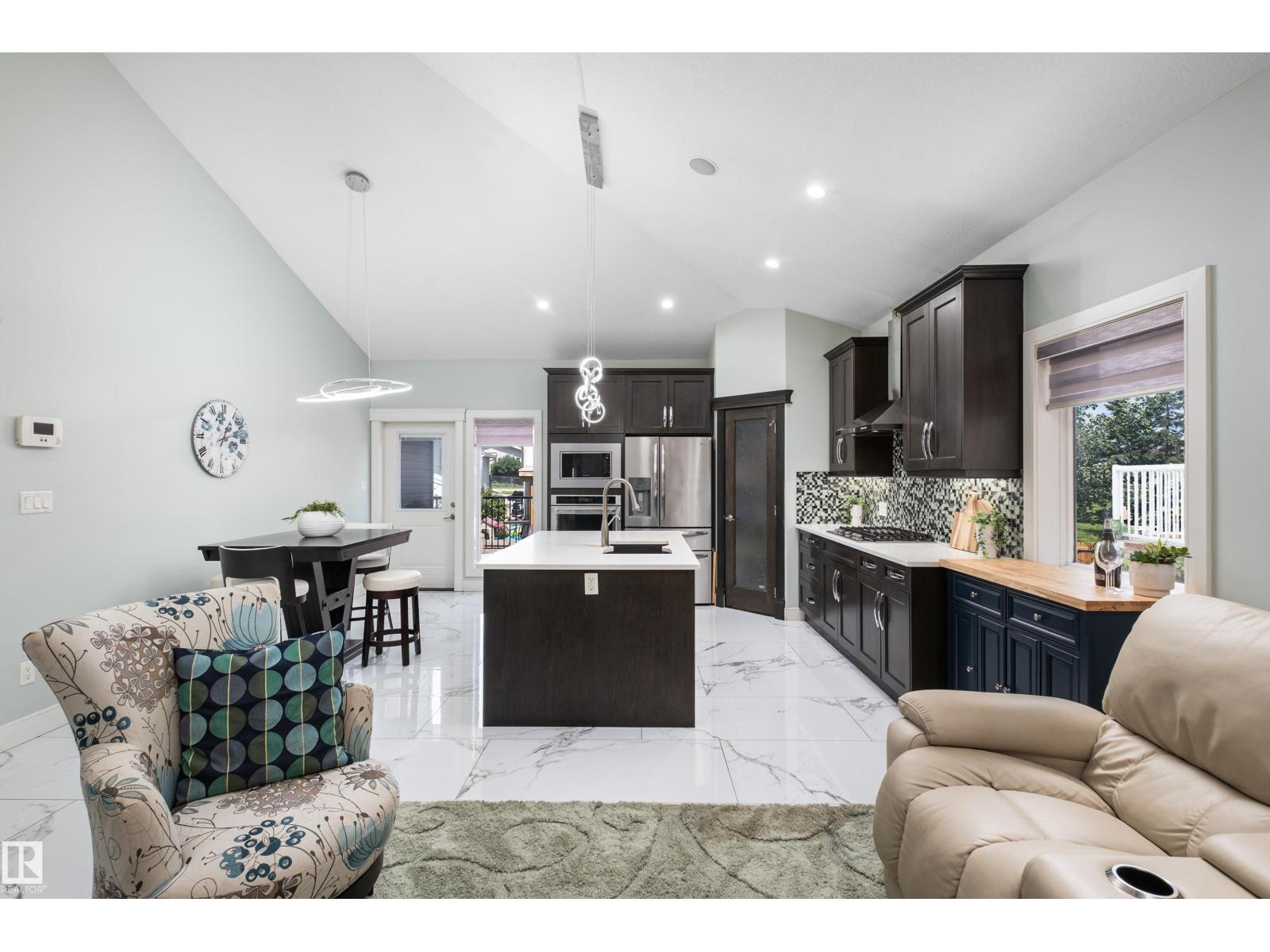 18 Lakevista PT - Image 17