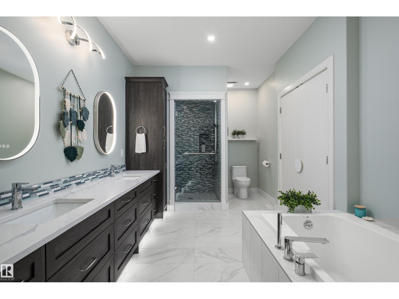 18 Lakevista PT - Image 27