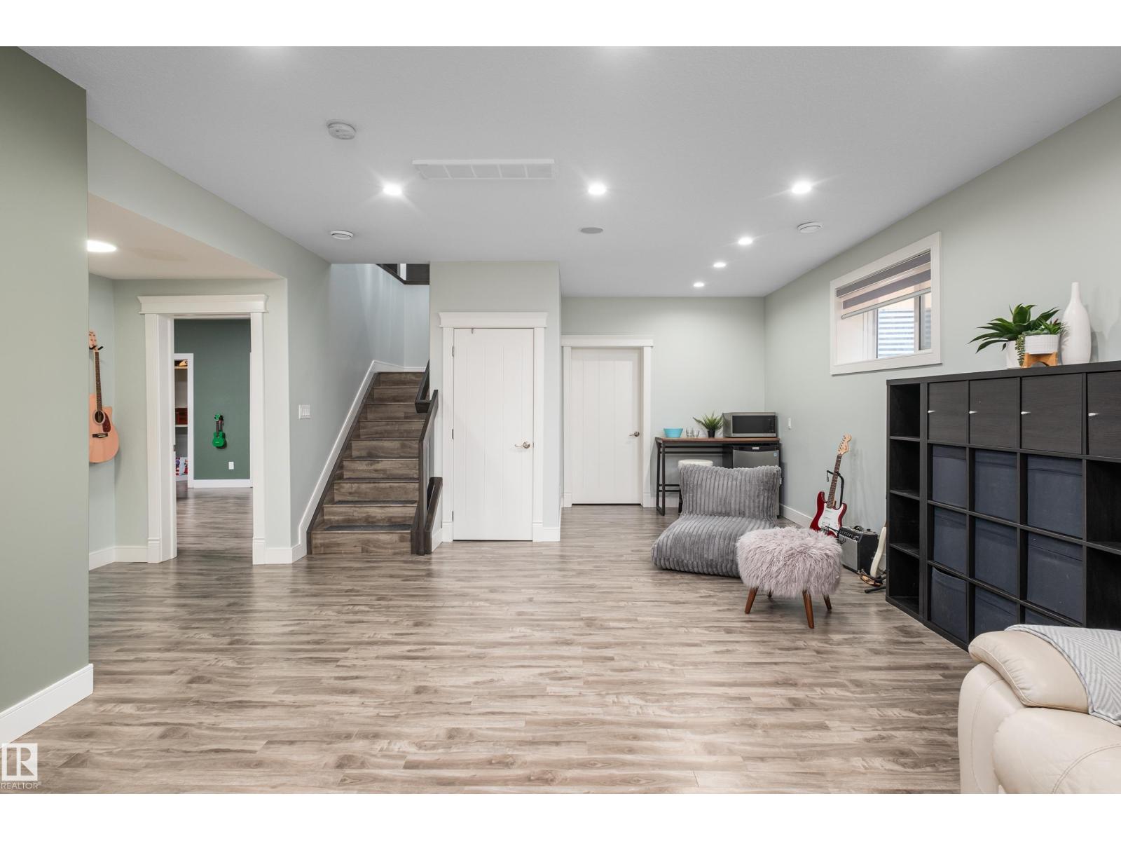 18 Lakevista PT - Image 39