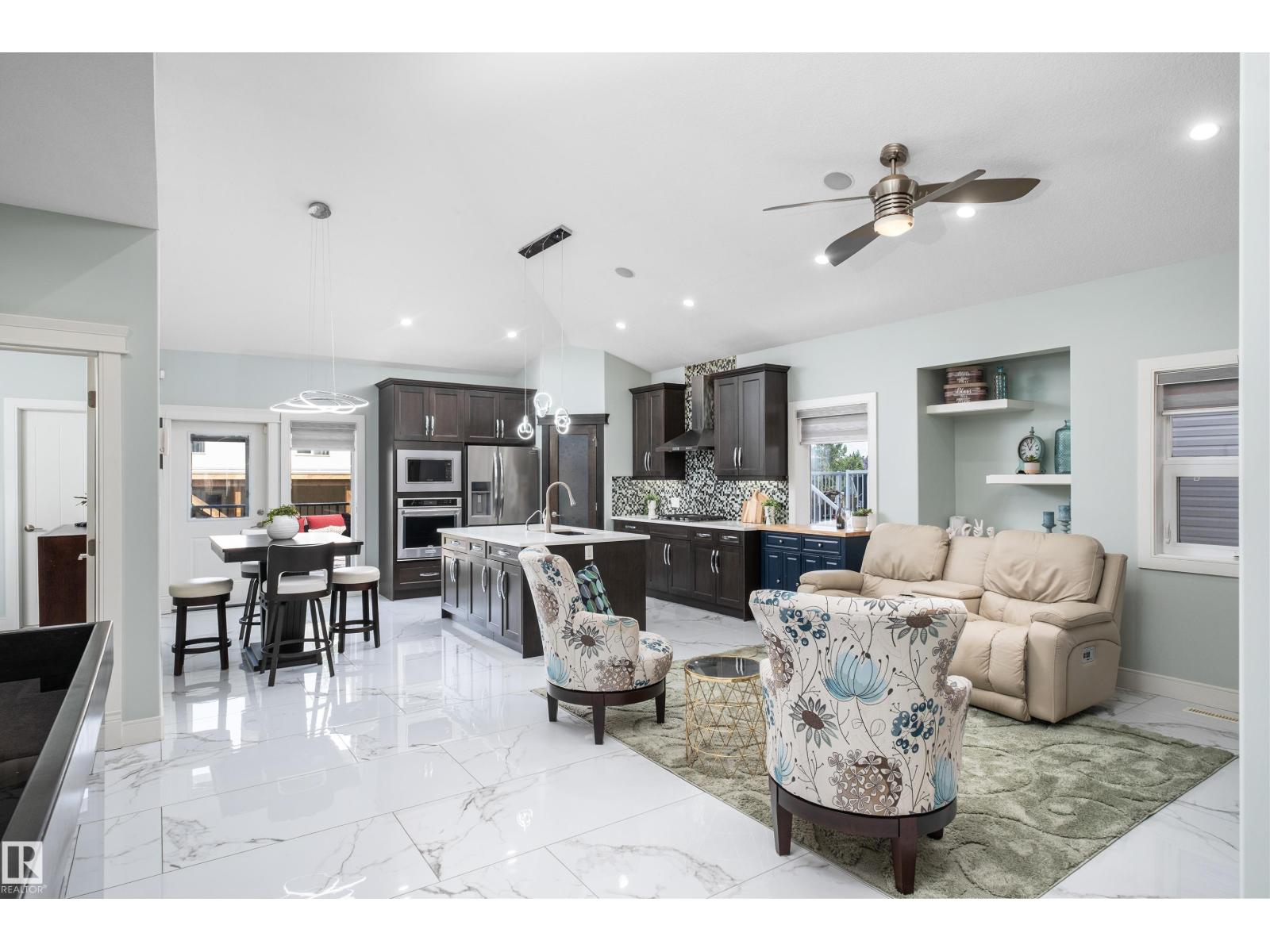 18 Lakevista PT - Image 9