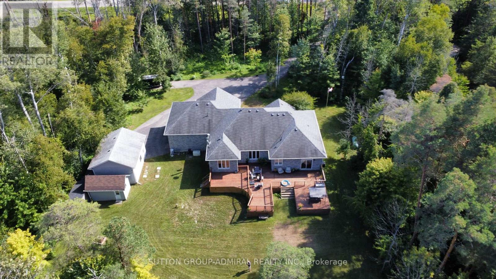 8430 TOSORONTIO SIDEROAD 20 SIDE ROAD - 45
