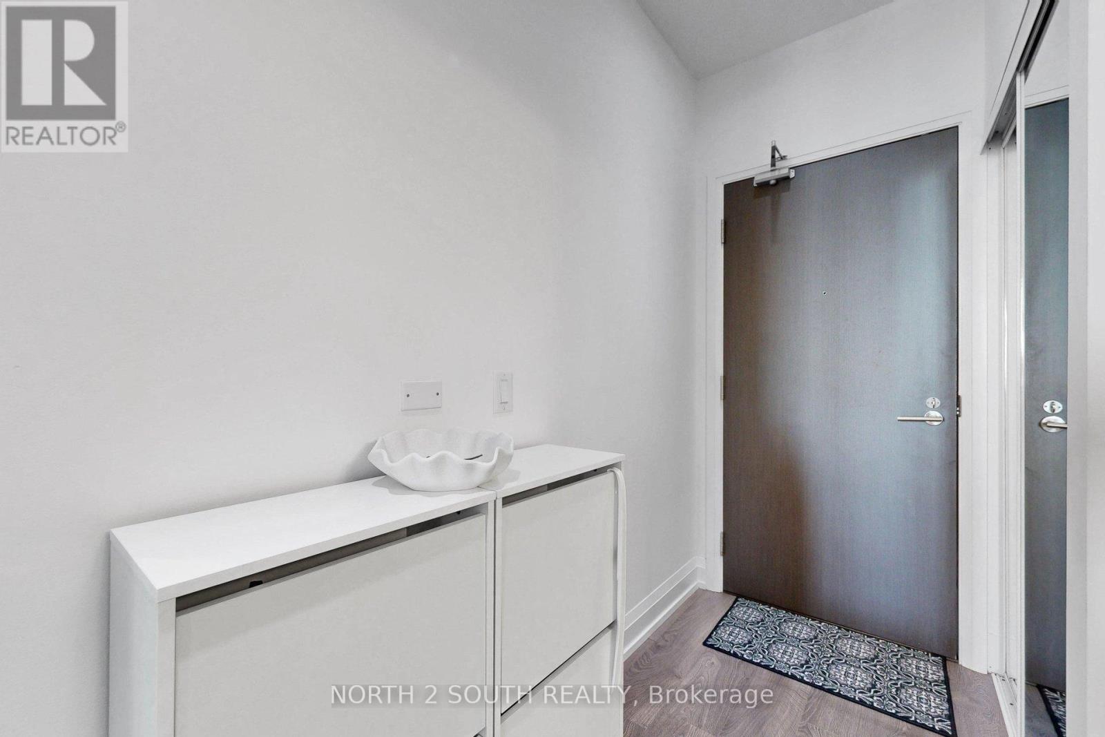 #1217 7900 BATHURST STREET - 6