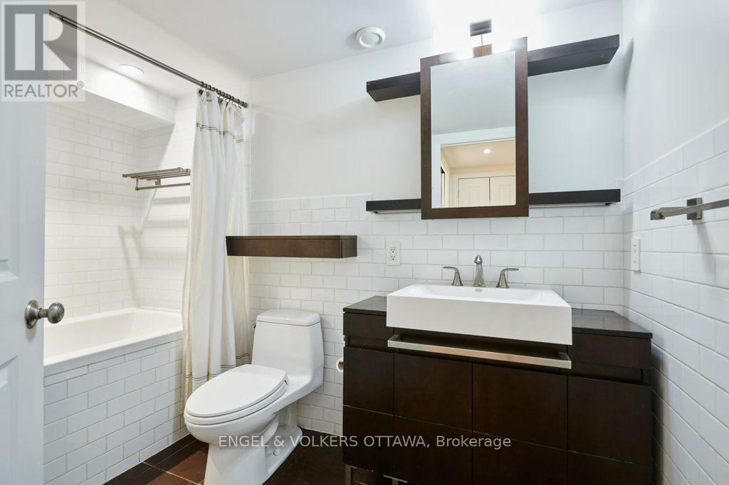 3 Bed, 2 Bath House for Sale in Ottawa – 21 REID AVENUE, Ottawa – MLS# X13644102 - Image 29