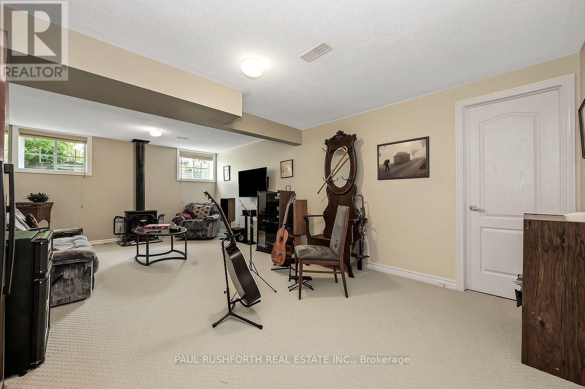 4 Bed, 3 Bath House for Sale in Ottawa – 242 DEERFOX DRIVE, Ottawa – MLS# X13644182 - Image 24