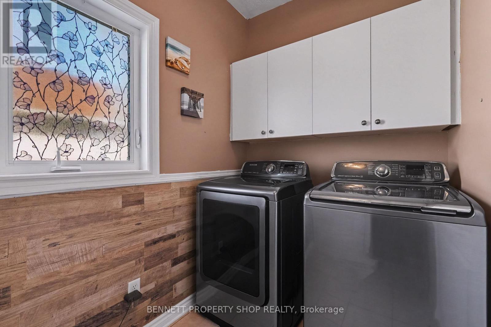 4 Bed, 3 Bath House for Sale in Ottawa – 32 ROCHELLE DRIVE, Ottawa – MLS# X13644228 - Image 11