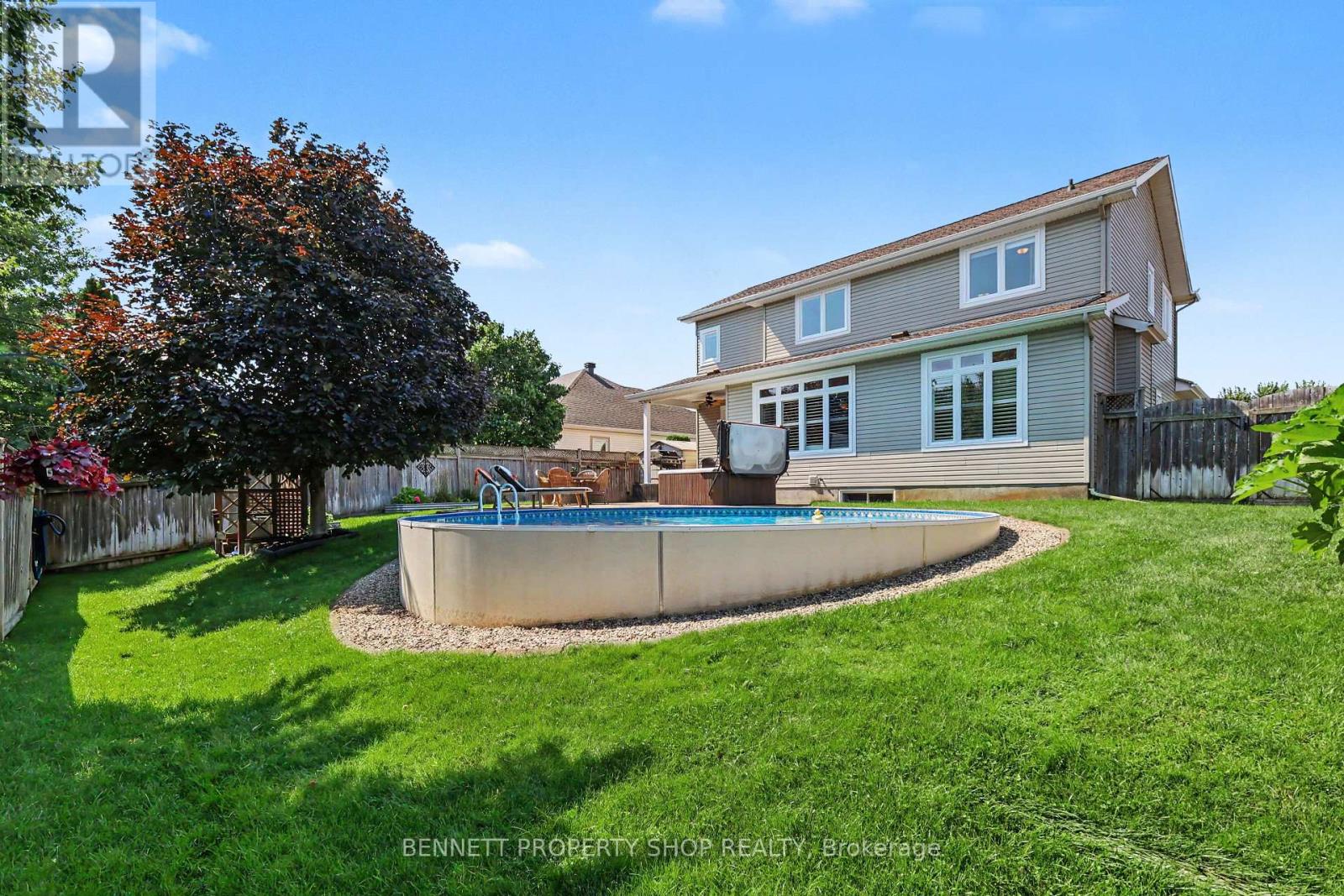 4 Bed, 3 Bath House for Sale in Ottawa – 32 ROCHELLE DRIVE, Ottawa – MLS# X13644228 - Image 28