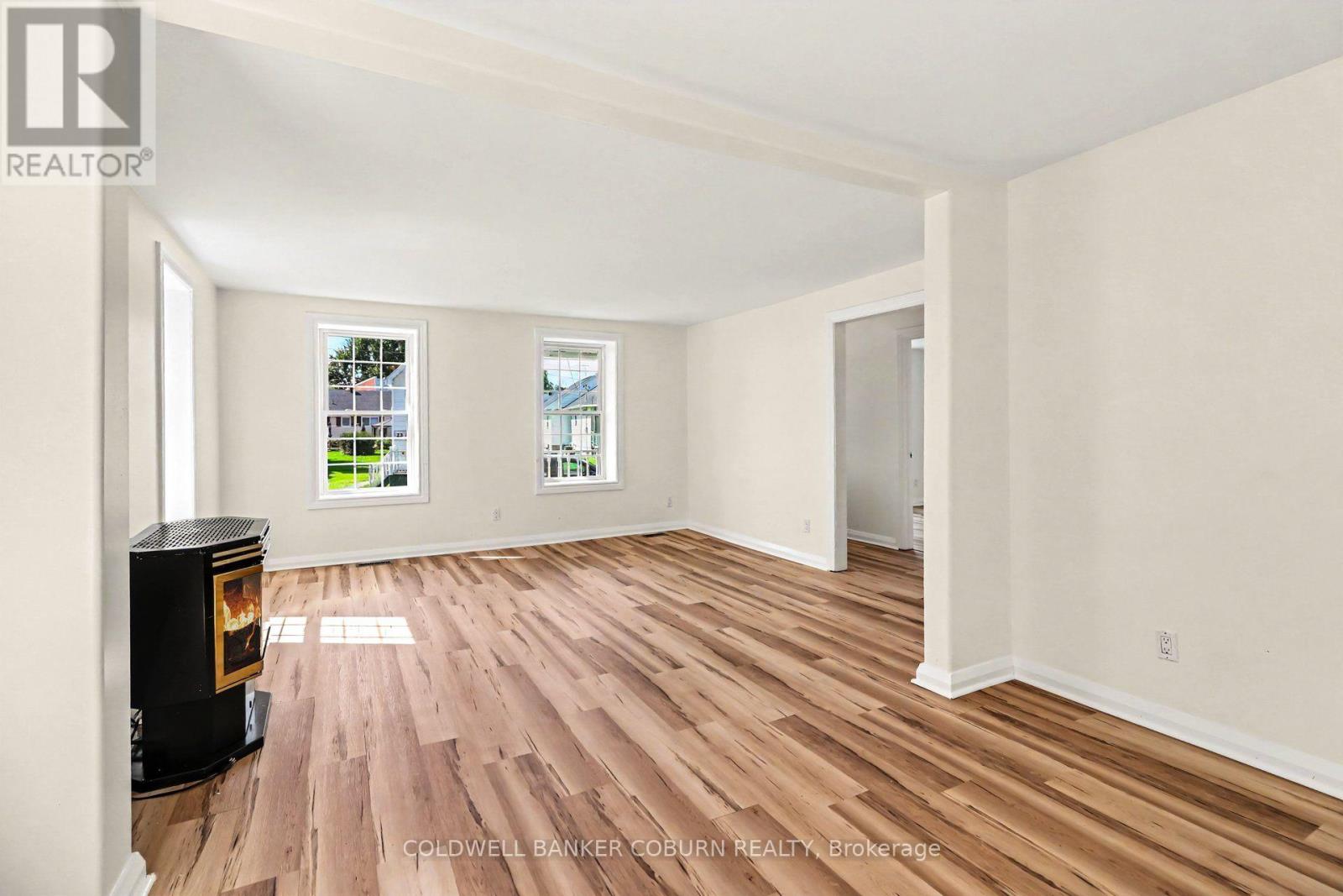 25 MILL STREET - 12
